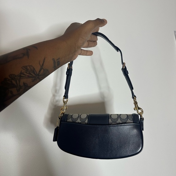 Coach Andrea Shoulder bag (small) - Picture 2 of 5